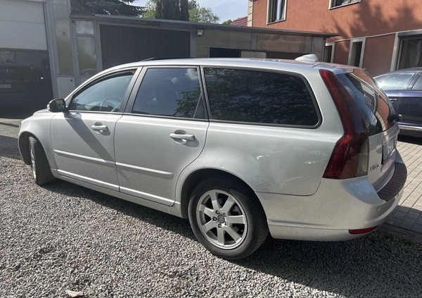 Volvo V50 cena 16500 przebieg: 194000, rok produkcji 2008 z Przemyśl małe 46